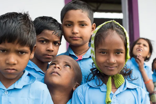 Kumpi kiinnostaa enemmän, kopteri taivaalla vai kamera edessä :)